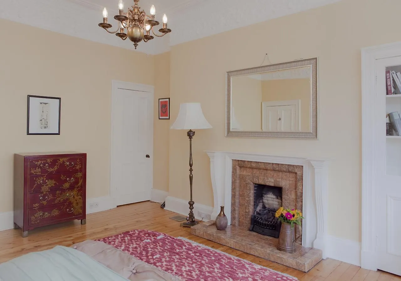 The Edinburgh Address - Classic Marchmont Charm