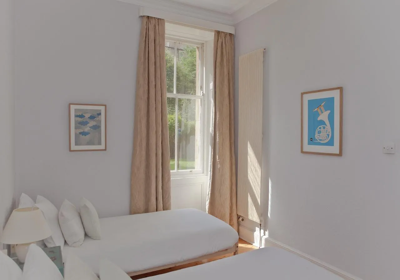 The Edinburgh Address - Classic Marchmont Charm 0*,
